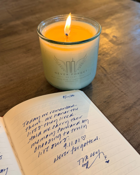 Never Forget 9/11 Commemorative Candle