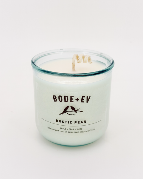Rustic Pear | Juicy Pear, Soft Woods + Musk